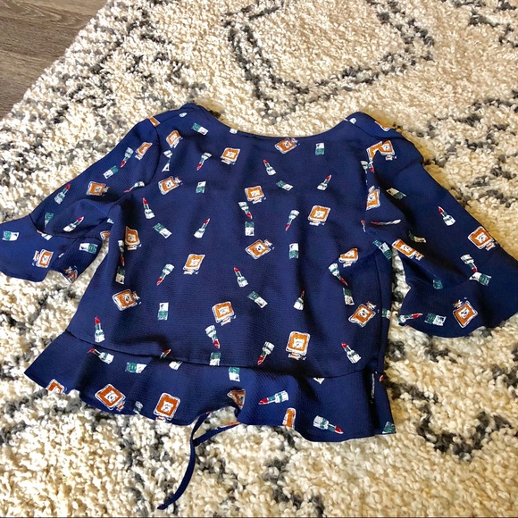 Elodie perfume and lipstick pattered crop top - Picture 5 of 5